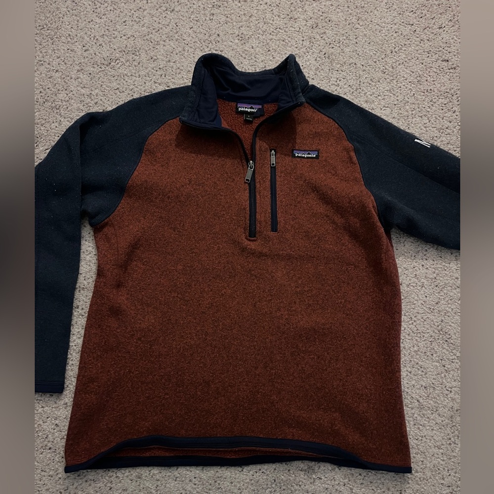 Patagonia Men's Orange and Blue QuarterZip